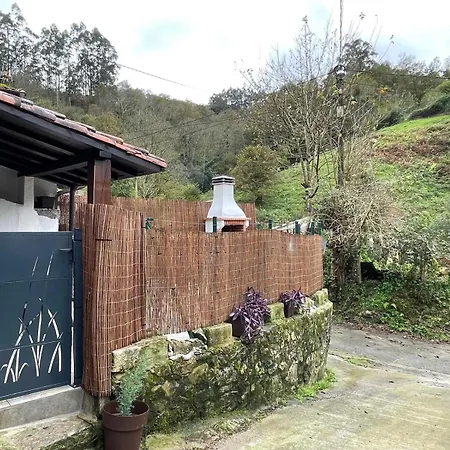 Paxarinos Holiday home